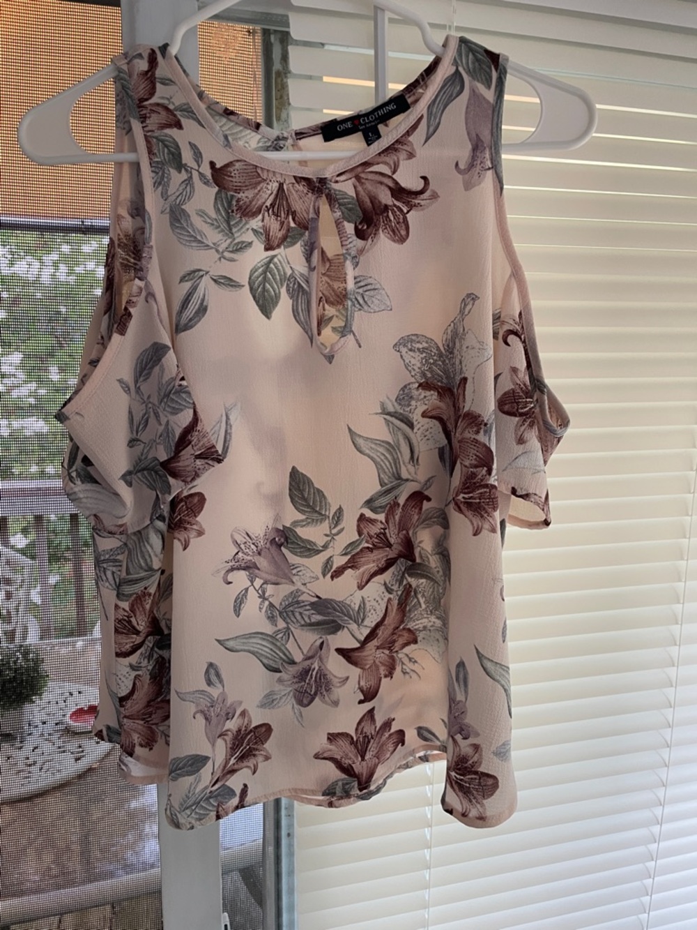 Pretty Blush Floral Cold-Shoulder Blouse